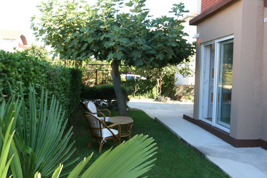 Tiana Appartement *